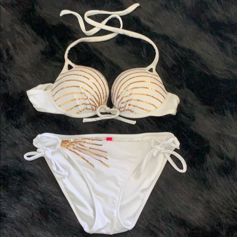Victoria secret bombshell bikini